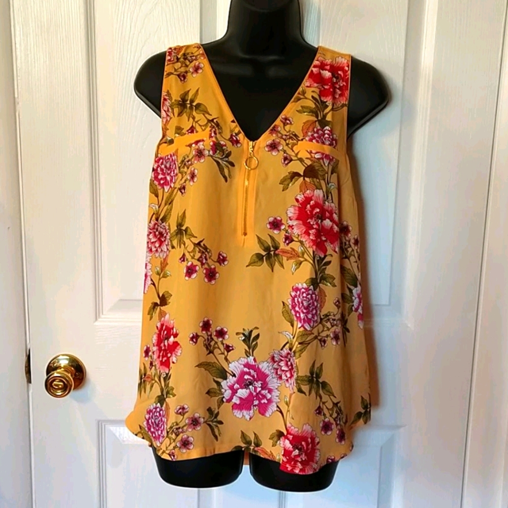 Candies Yellow and floral tank top